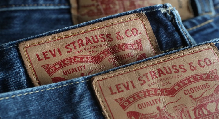 Levi Strauss eleva sus ventas un 22% en el primer trimestre y mantiene sus previsiones